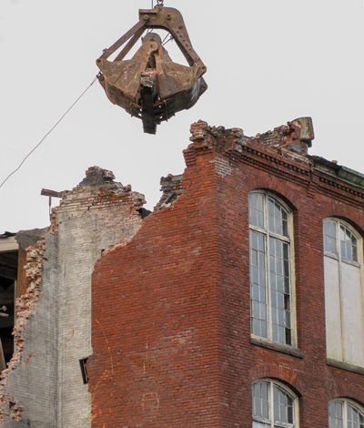 Deconstruction of Fall River Mill Building