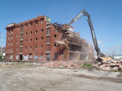Atlas Terminal Warehouse Demolition