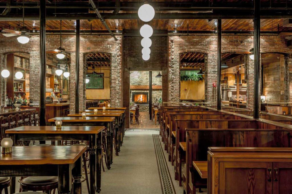 Capo Restaurant Reclaimed White Pine Tables & Booths Capo Restaurant Reclaimed White Pine Tables & Booths