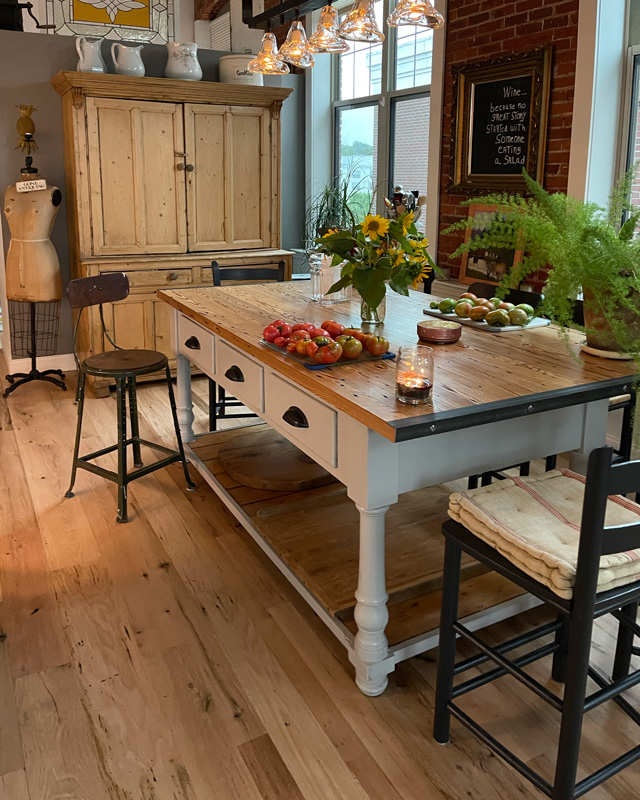 Reclaimed Red Oak Wood Floor Reclaimed Red Oak Wood Floor