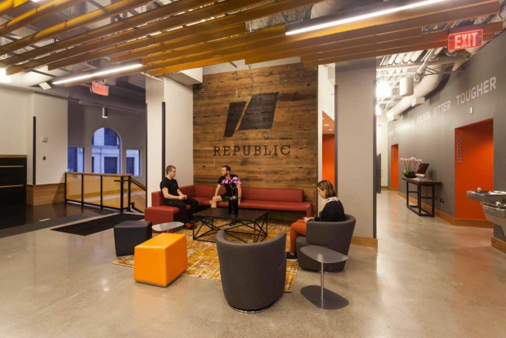 Reclaimed Wire-Brushed Spruce Paneling