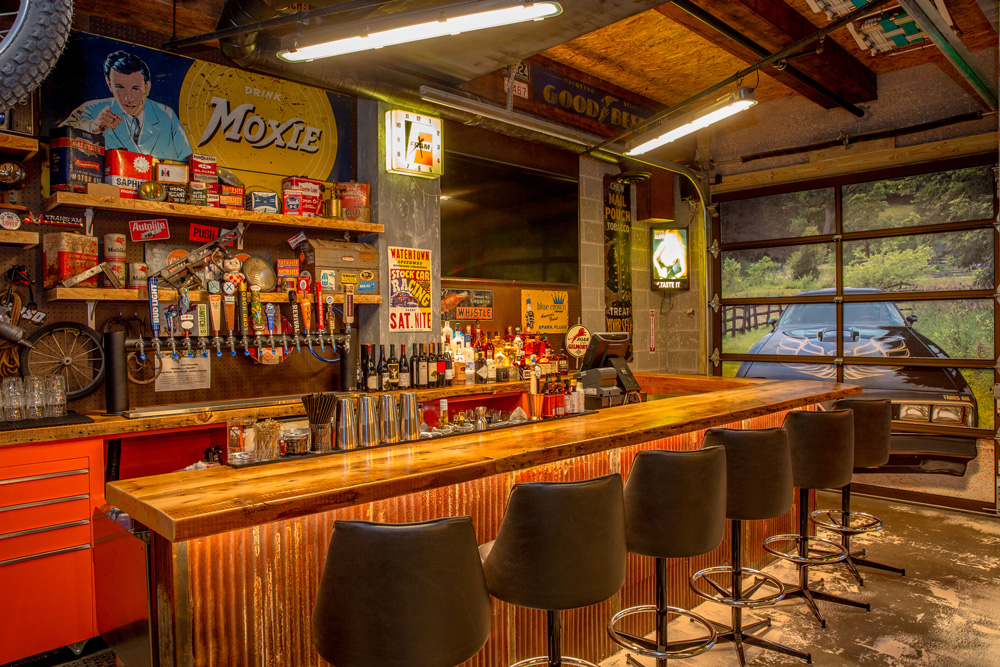 reclaimed-tin-wood-bar-backyard-bettys Reclaimed Spruce Bar Top, Back Yard Betty's Restaurant