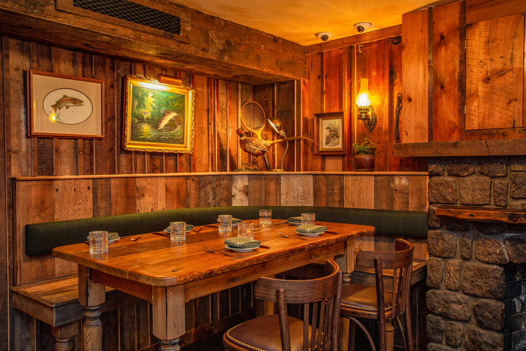 Reclaimed Wood Paneling Hunter's Kitchen & Bar, South Boston, Mass Reclaimed Wood Paneling Hunter's Kitchen & Bar, South Boston, Mass
