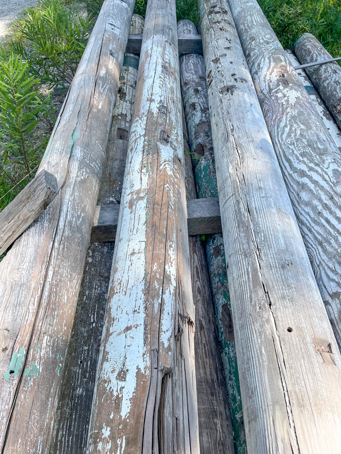 Salvaged Southern Yellow Pine Columns Salvaged Southern Yellow Pine Columns