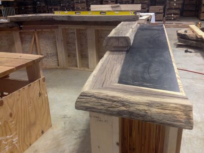 Apollinaire Theatre Bartop Die Wall Consruction Of Live Oak