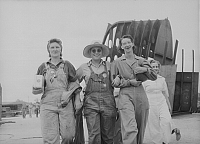United States Women Shipyard Workers 1943